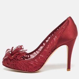 Chanel Escarpins Size 38.5 Red Lace And Satin Peep Toe Pumps